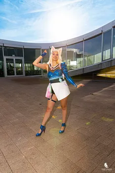 Copyright : Michael Bally